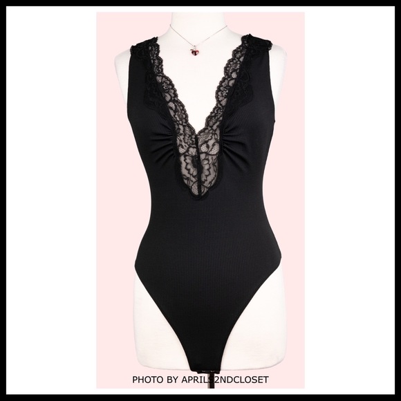 FREE PEOPLE BOHO LACE BODYSUIT KNIT TANK TOP A2C - Picture 7 of 16